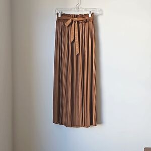 Forgotten Grace Tan Pleated Maxi Skirt (XS)